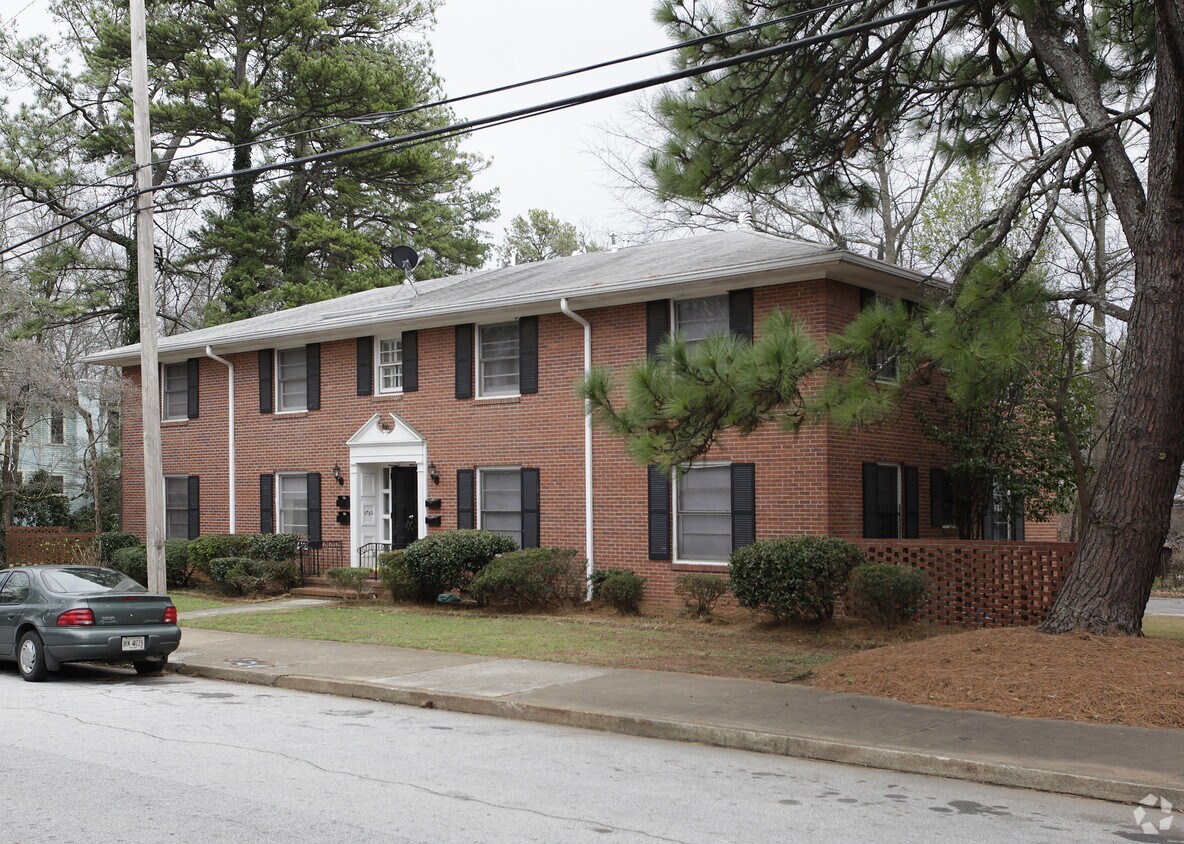 Foto del edificio - 1744-1762 Virginia Ave