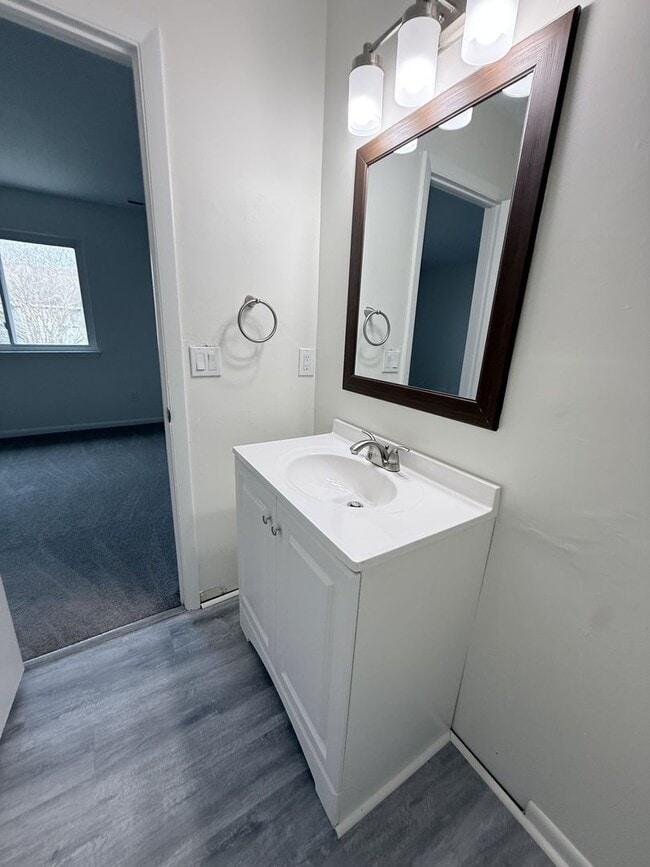 Building Photo - 3775 Chimney Creek Dr