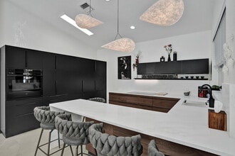 Building Photo - 5860 NW 120th Ave