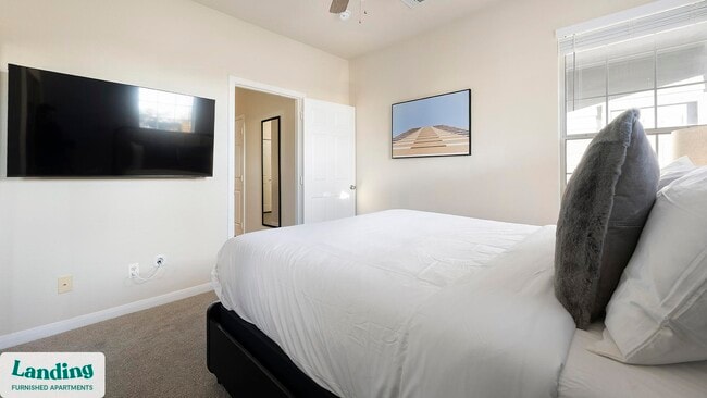 Foto del edificio - 1215 W Slaughter Ln