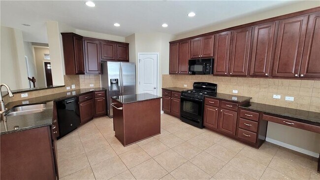 Building Photo - 3017 Open Plain Dr