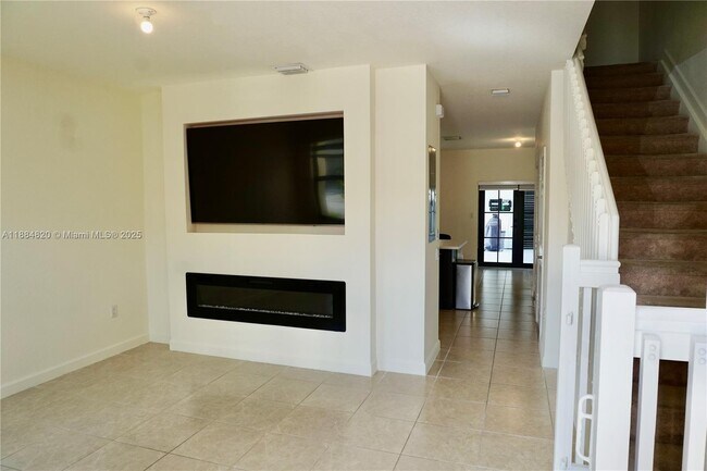 Foto del edificio - 10606 W 33rd Ct