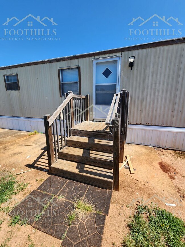 Foto del edificio - 2-Bedroom Mobile Home in Colony Park with ...