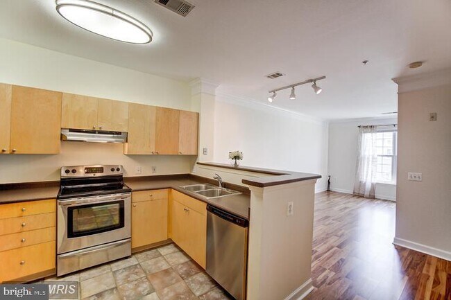 Foto del edificio - 3021 Nicosh Cir