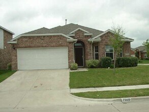 Building Photo - 7500 Burton Ln