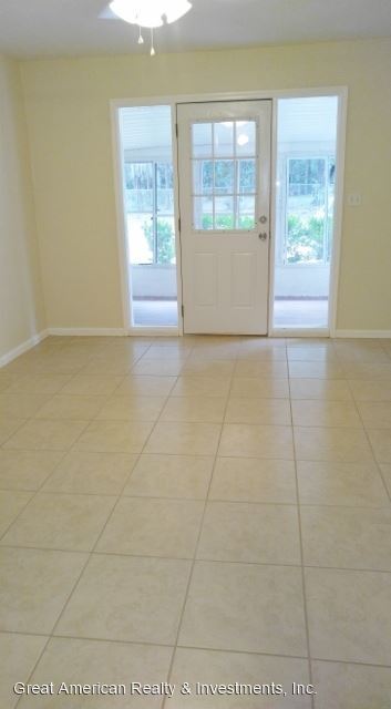 Building Photo - 2 br, 1 bath House - 1145 NE 6th Ct