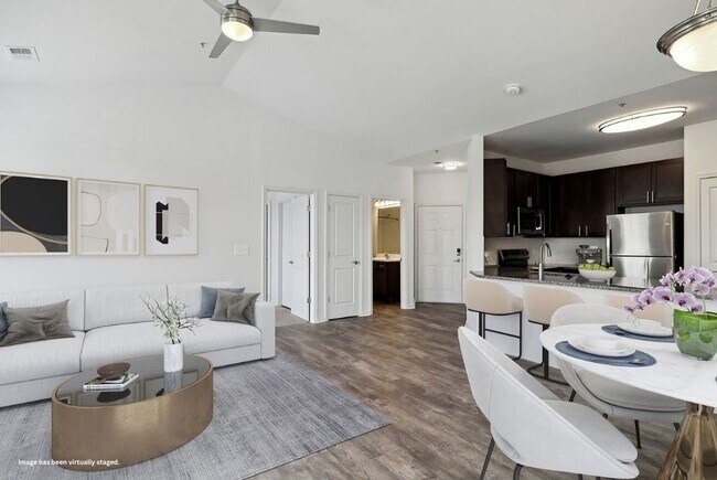 Foto del edificio - Windsor Commons Apartments