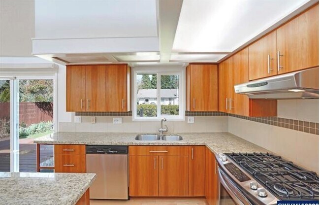 Foto del edificio - 775 Valleywood Dr SE