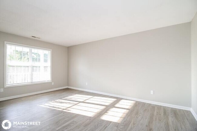 Building Photo - 4402 Garden Club St, High Point, NC 27265