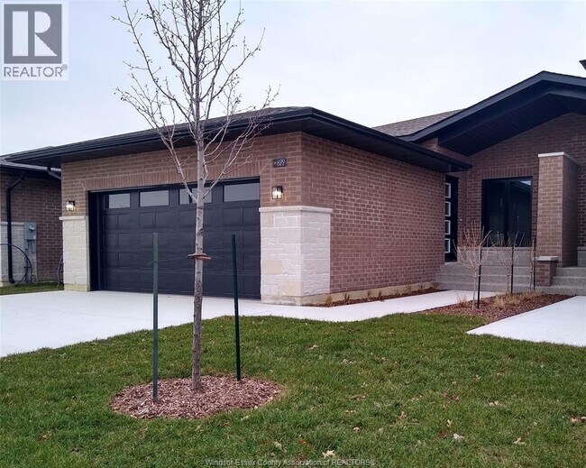 Photo du bâtiment - 622 LilyMac Blvd