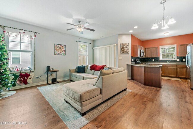 Foto del edificio - 232 Currituck Dr