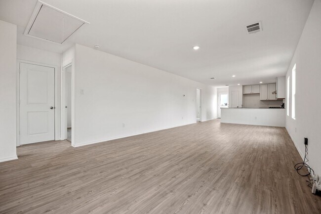 Foto del edificio - Newer Home in St. Hedwig with Full Applian...