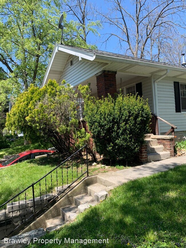 Foto del edificio - 2 br, 1 bath House - 508 W. Howe St