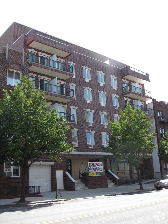 214 Avenue P, Brooklyn, NY 11204 Apartments in Brooklyn, NY