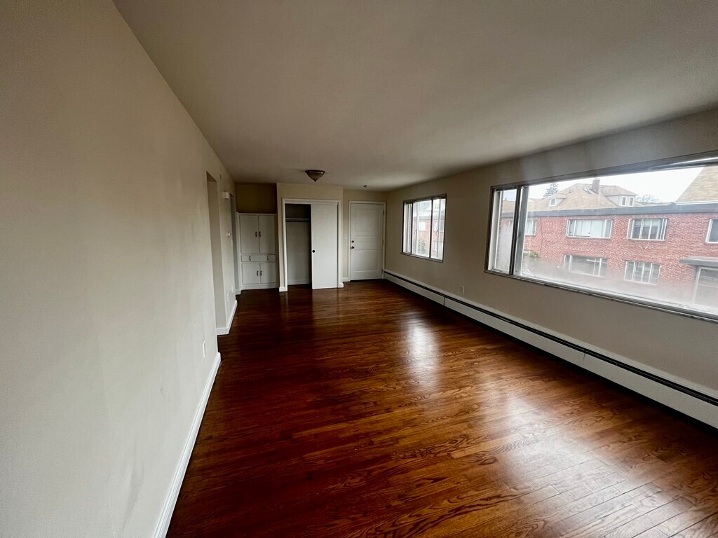 Foto principal - 863 Washington St