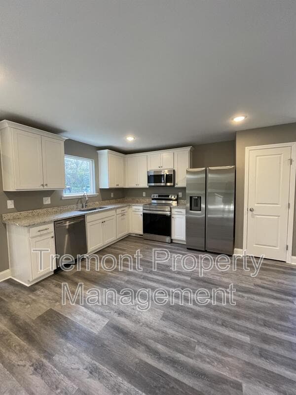 Photo - 2425 13th Ave House