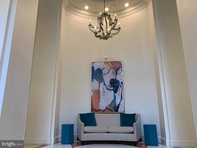 Lobby - 3830 9th St N