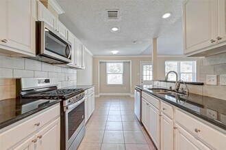 Building Photo - 21231 Park Rock Ln