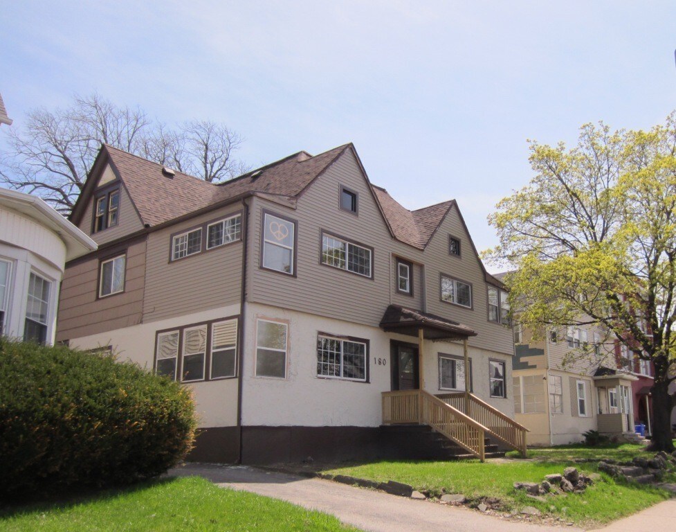 180 Alexander St, Rochester, NY 14607 Apartments in Rochester, NY