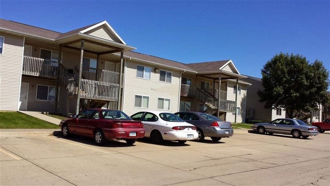 Hawkeye Village Apartments - Waterloo, IA | Apartments.com