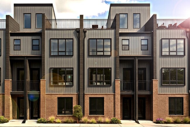 Foto del edificio - University Hills Townhomes