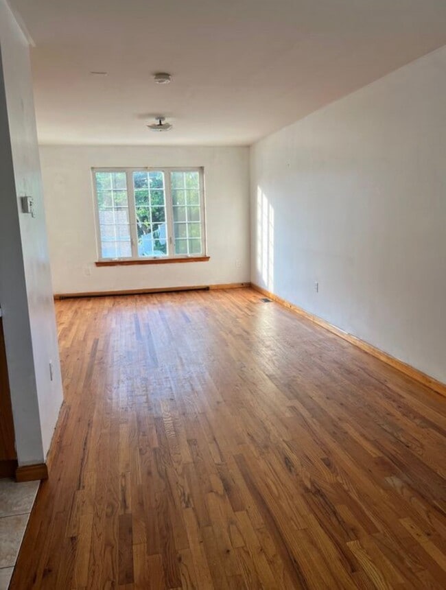 Foto del edificio - 41 Cleveland Ave