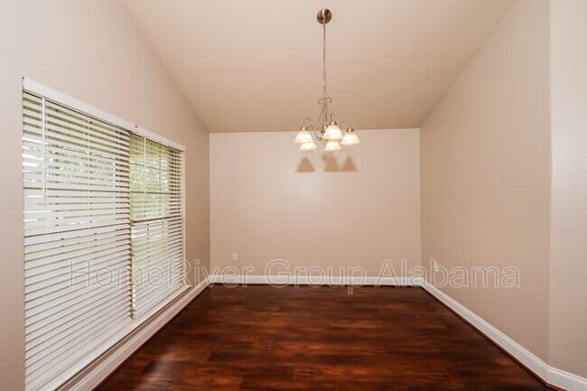 Foto del edificio - 1038 Lexington Dr