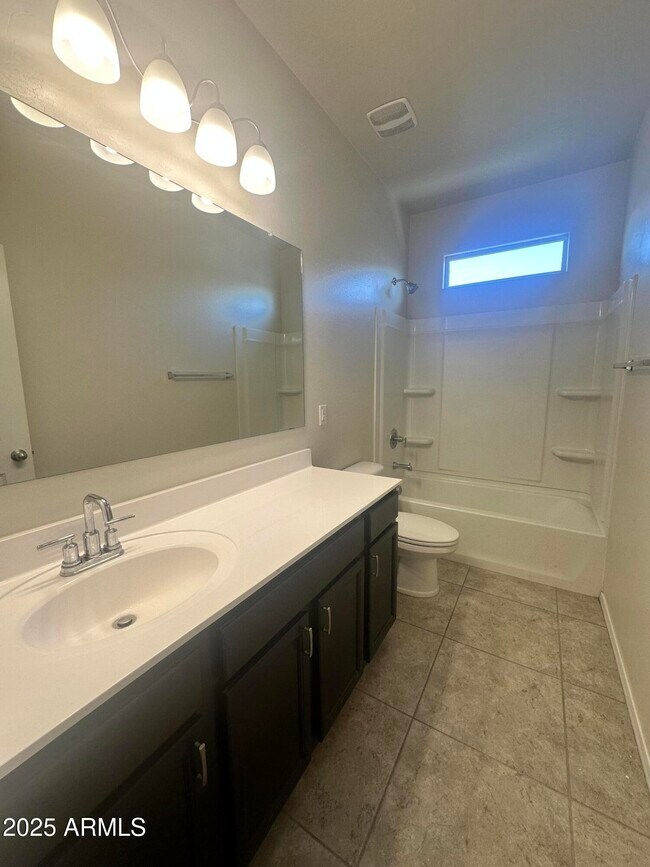 Foto del edificio - 3469 N Montoya Ln