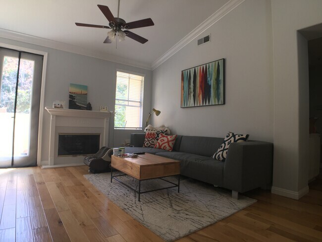 Building Photo - 802 Marinella Aisle