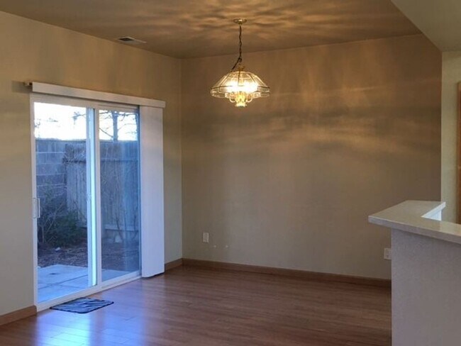 Foto del edificio - South Reno Home