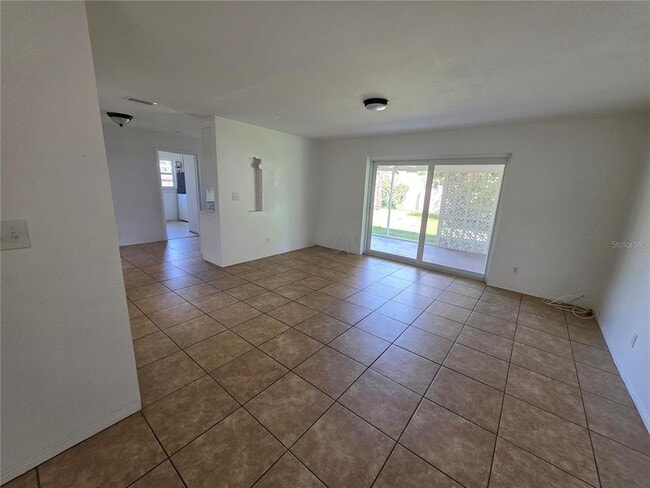 Foto del edificio - 3119 60th St N