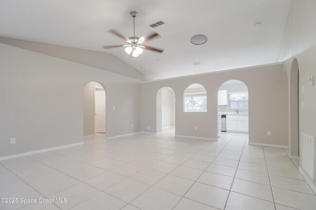 Foto del edificio - 722 Hartford Ave SW