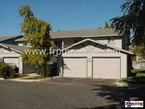 Building Photo - 9006 W Java Ln