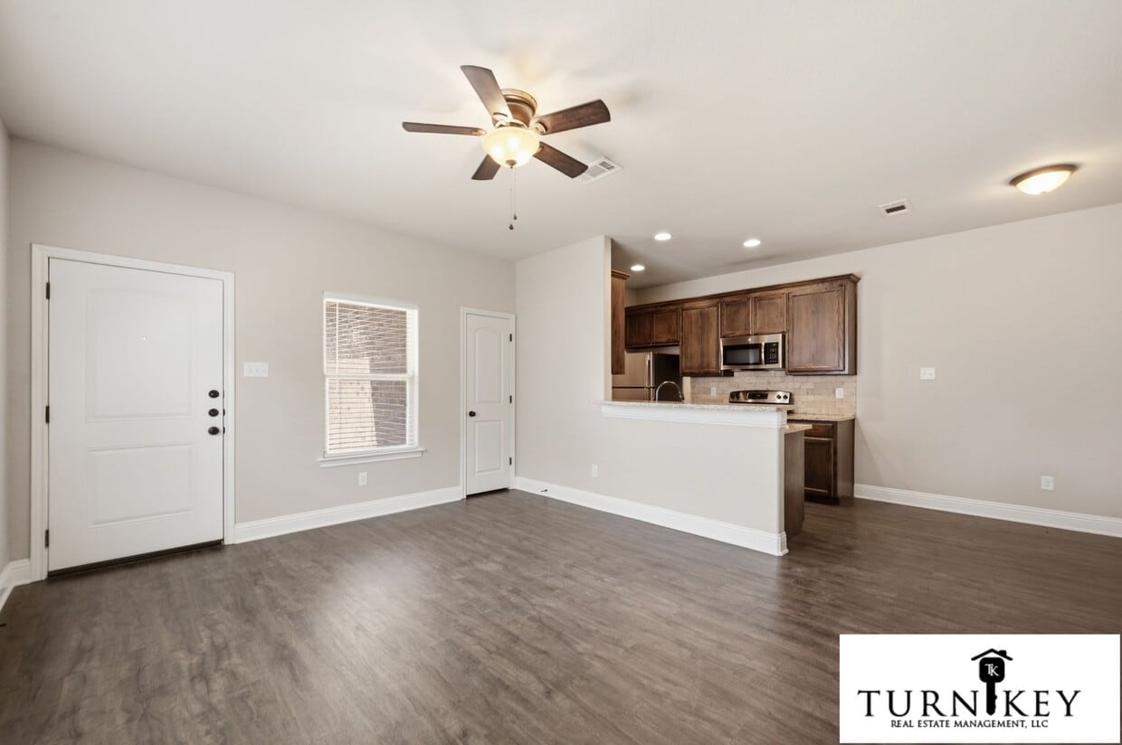 3217-3219 Karen St. - 3217-3219 Karen St.