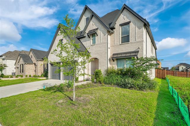 Foto del edificio - 511 Yellow Rose Ln