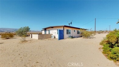 Building Photo - 71759 Mesa Dr