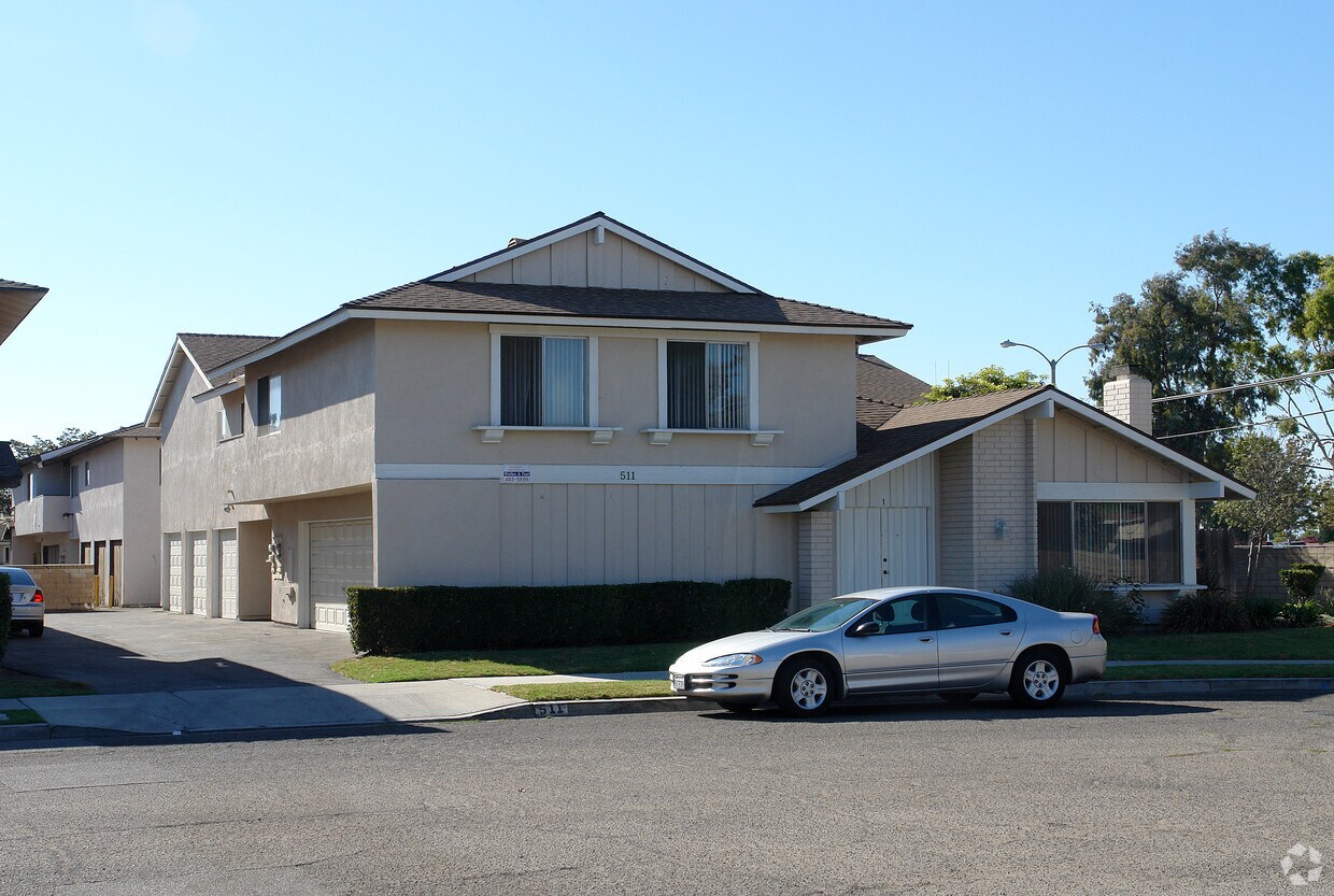 Primary Photo - 511 J Ct