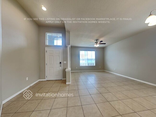 Building Photo - 5643 Aral Dr