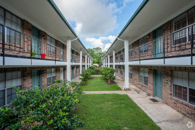 Foley Hill Apartments