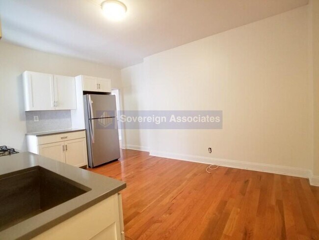 Building Photo - 515 West 168th Street