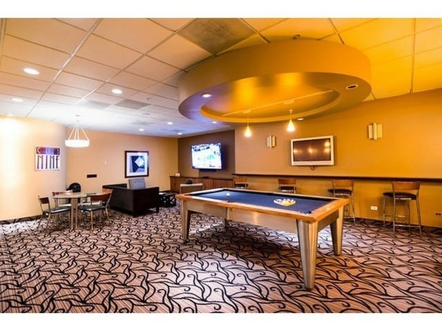 Building Photo - 545 N Dearborn St