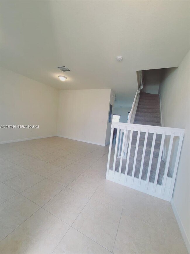 Building Photo - 3537 W 89th Pl