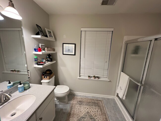 Baño - 25 Sugar Maple Ln