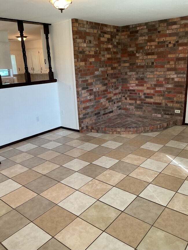 Foto del edificio - 16984 SE 18th St