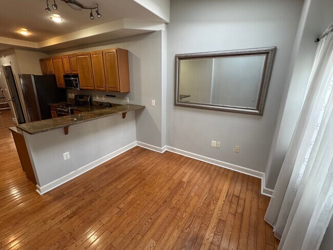 Foto del edificio - 11 N Streeper St