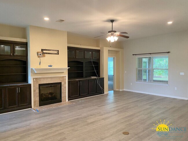 Foto del edificio - Gorgeous 4 Bedroom Home in Navarre