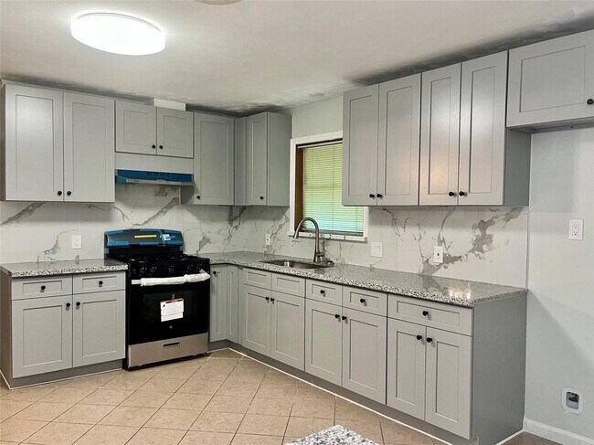 Foto del edificio - 2005 2nd St N