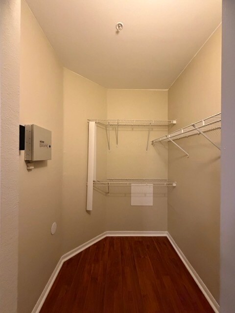 Foto del edificio - 6412 Queens Borough Ave