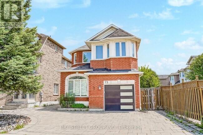 Building Photo - 73 Bridlepath St