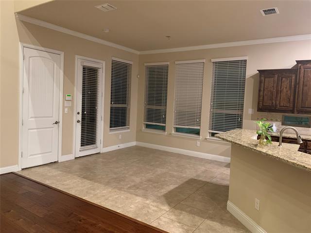 Building Photo - 7135 Isle Royal Ln